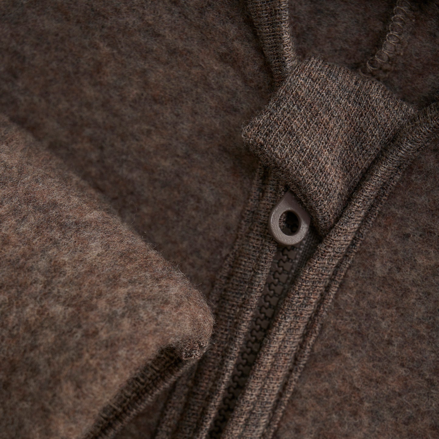 HUTTEliHUT - Heldragt Uldfleece - Brown Melange