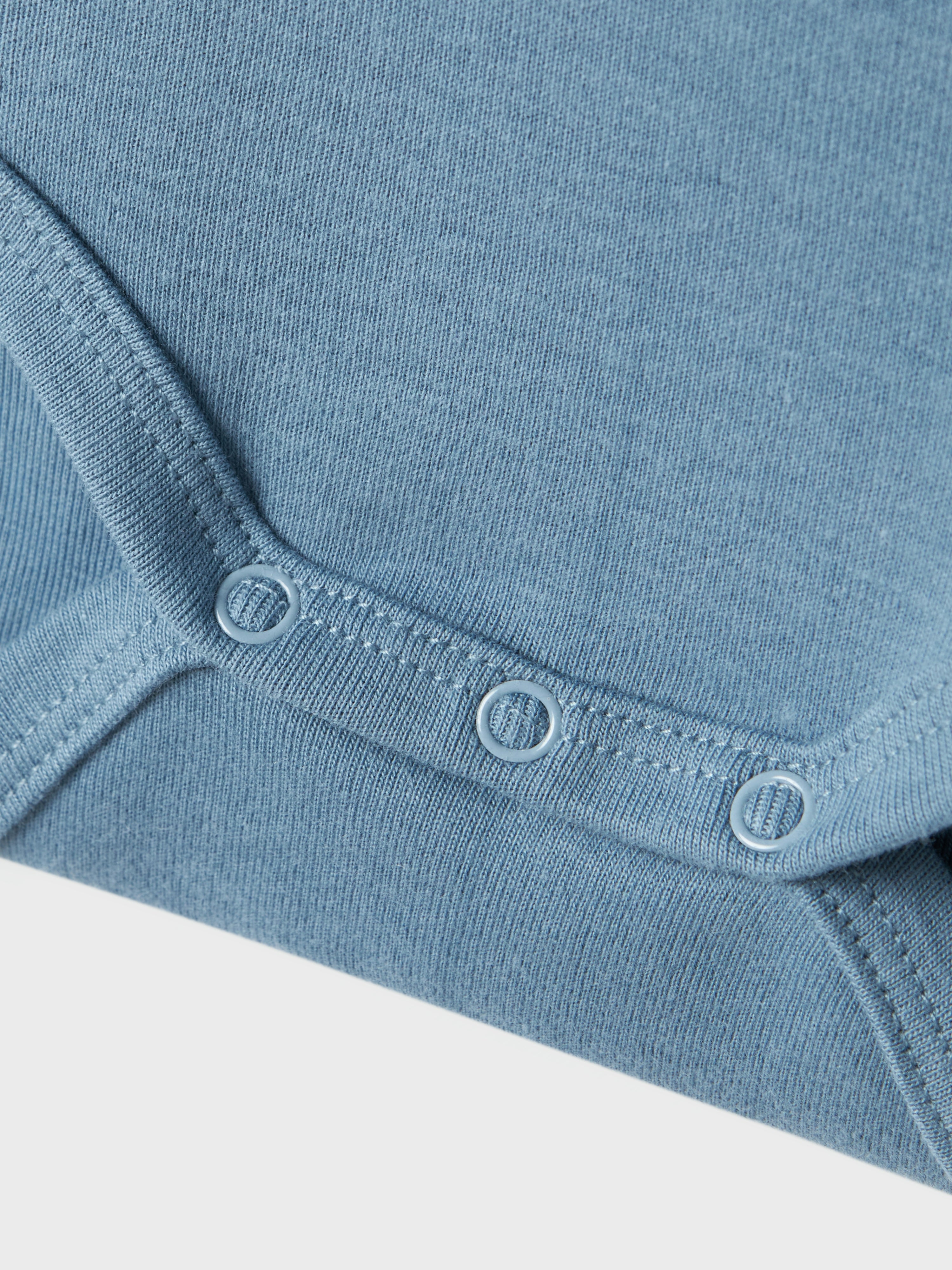 NBMFRIG R LS BODY str. 56